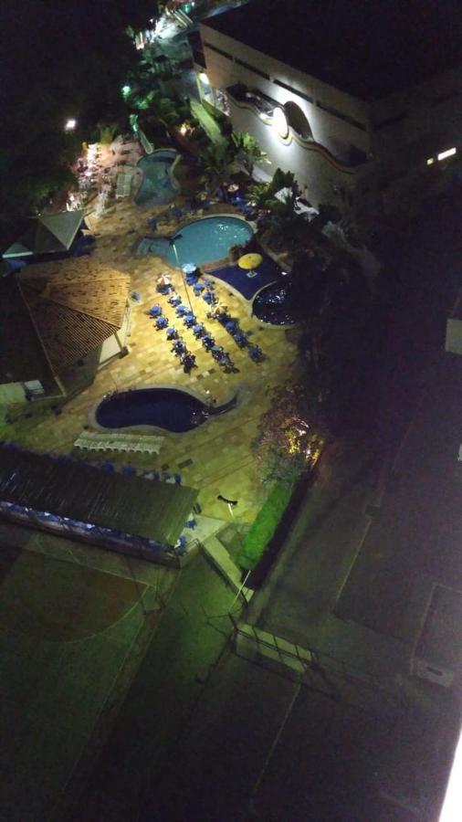 Condomínio Golden Dolphin Resort -quarto no DÉCIMO ANDAR- Caldas Novas Exterior foto